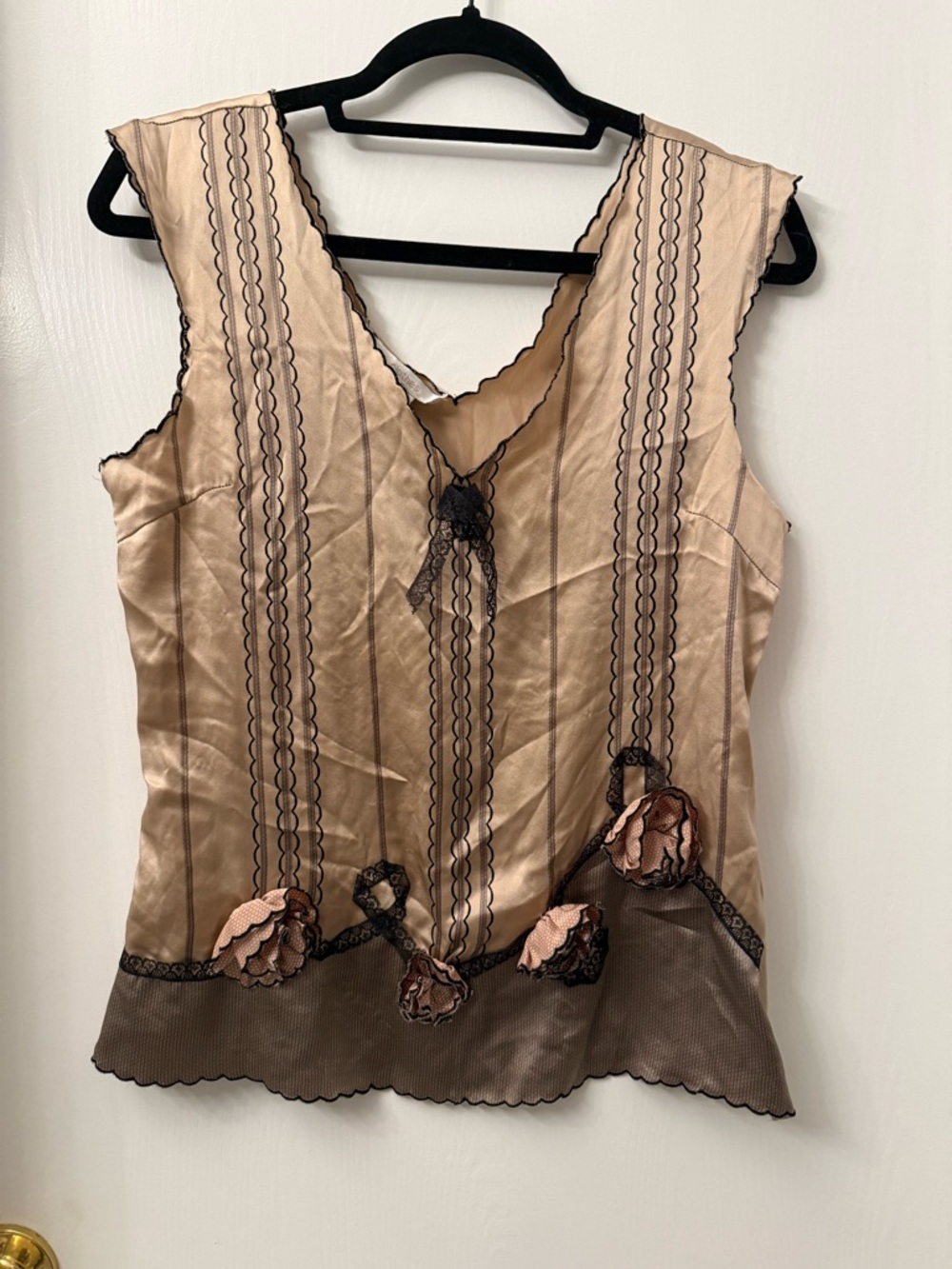 Beige 100% Silk Floral Appliqué Tank Top Fairy 2000’s